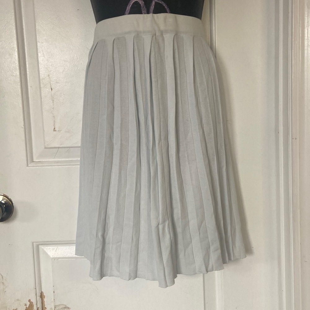 Ca Va De Soi baby blue knitted Egyptian cotton pleated skirt